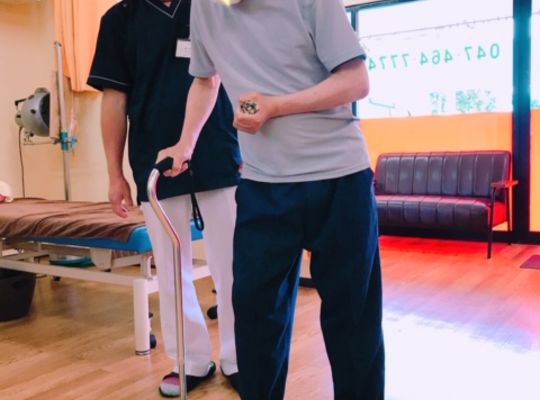 笑顔でリハビリ